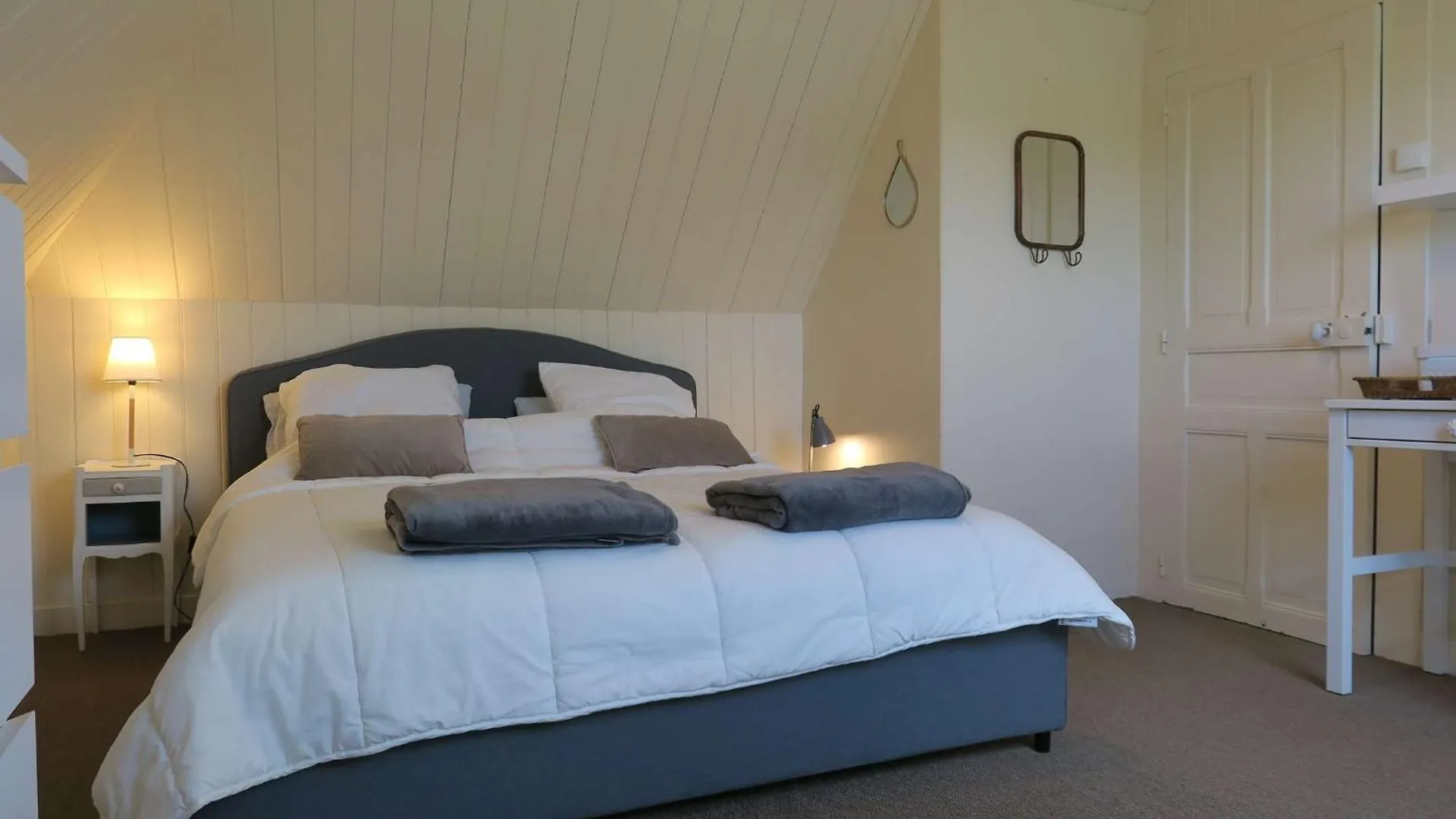 Villa Maison De Charme A 600M De La Mer Avec Wifi A Pleumeur - Bodou Ref-648 France